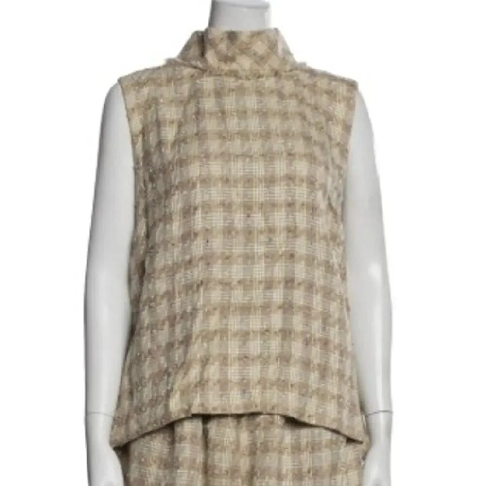Buru x Val Sleeveless Mock Neck Mod Top Women's Sz. M